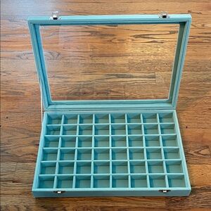 Elegant Turquoise Jewelry Organizer with Transparent Lid
